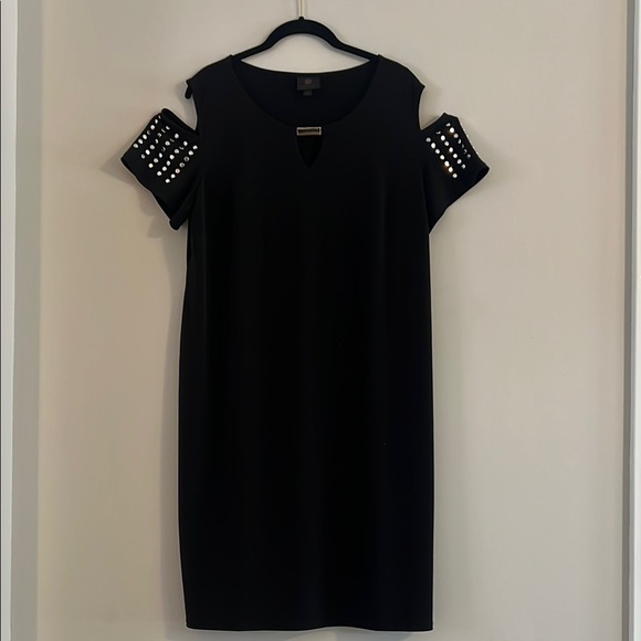 JM Collection Black Mini Dress Cold Shoulder Silver Rivets Accents Size 1X - Picture 1 of 14